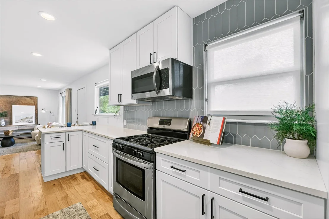 Photo of 3005 Birdwood CIR