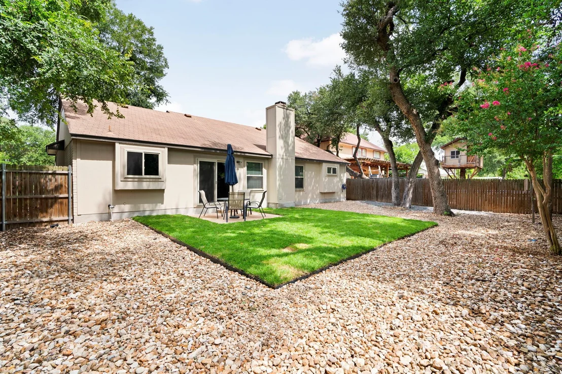 Photo of 8007 Cutler Ridge PL