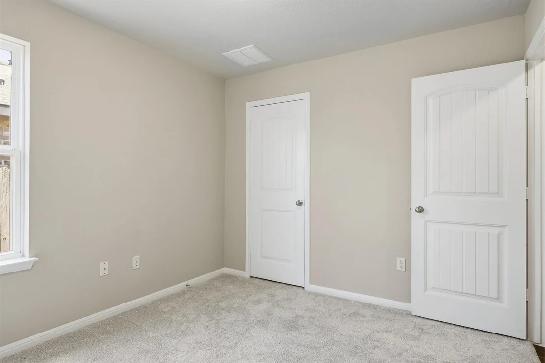 Photo of 201 Yoakum ST