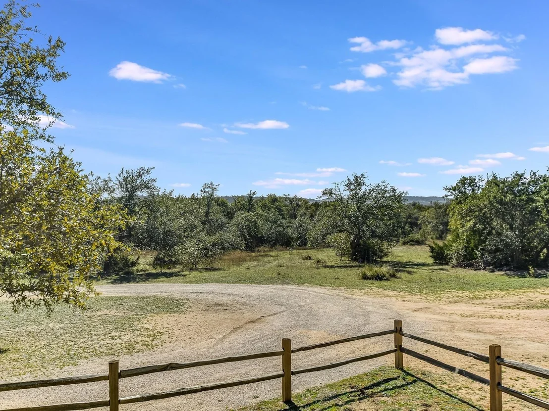 Photo of 110 Diamondback DR