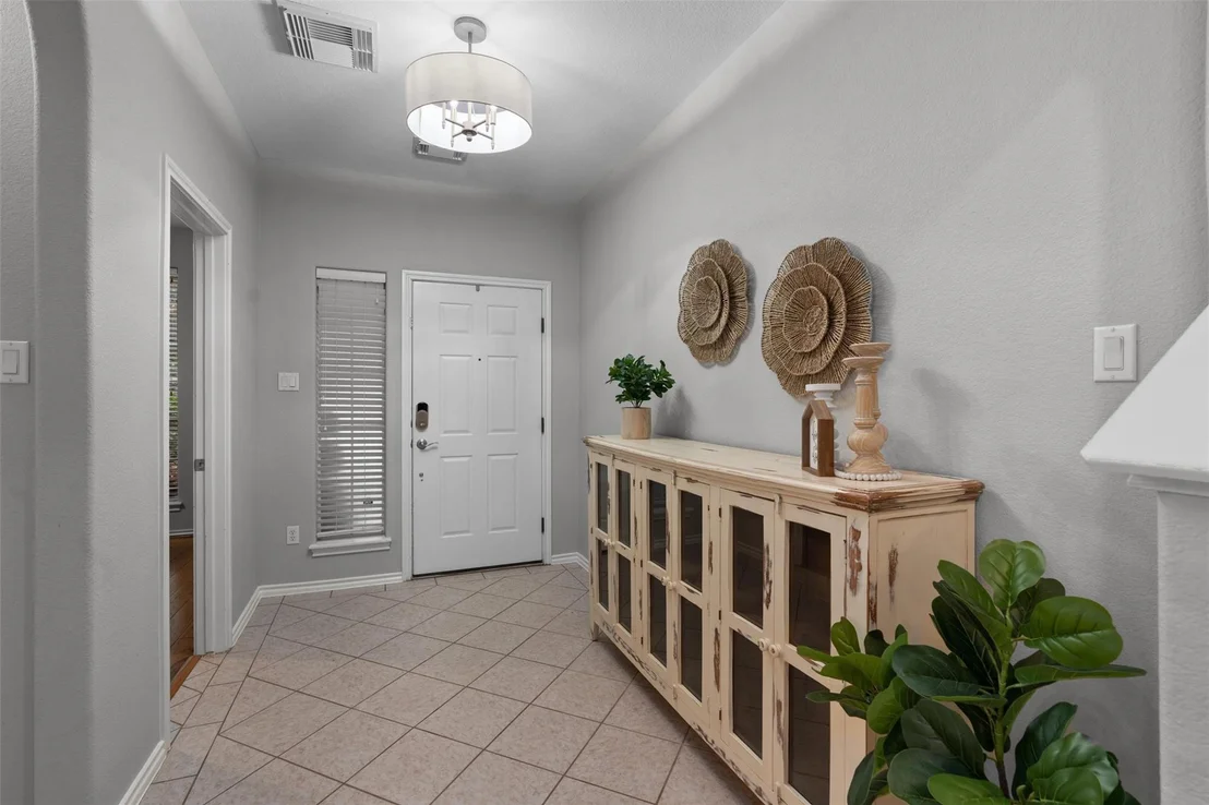 Photo of 3736 Pine Needle CIR