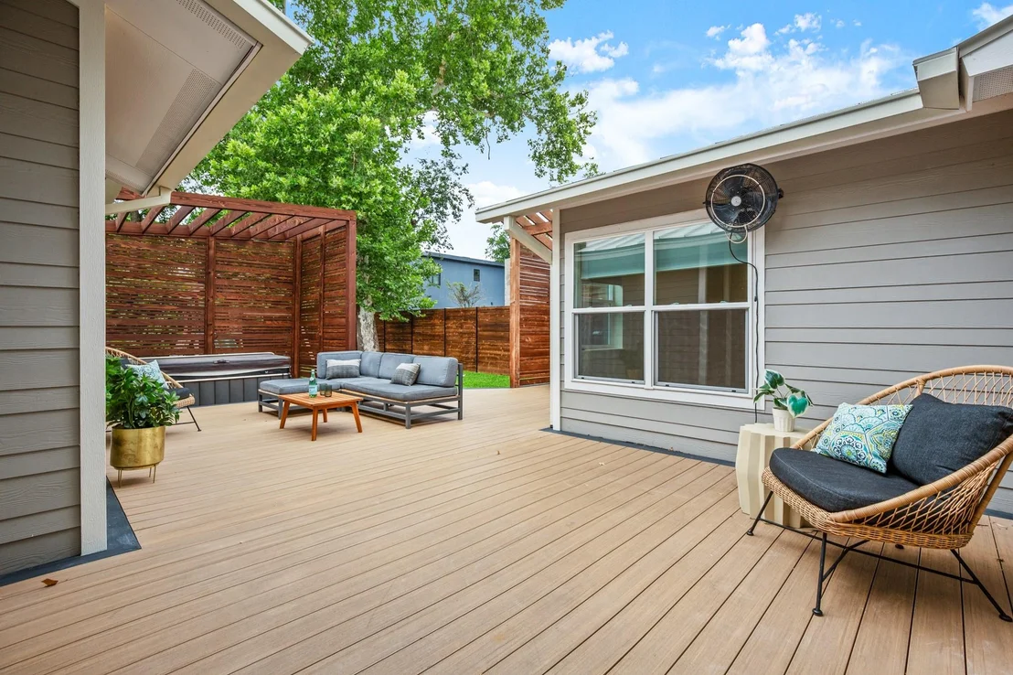 Photo of 1002 Payne Ave