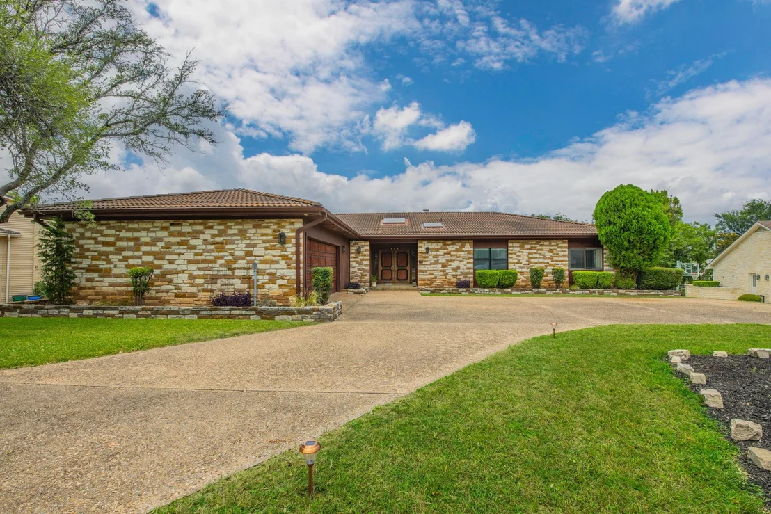 Photo of 113 Indian Bend DR