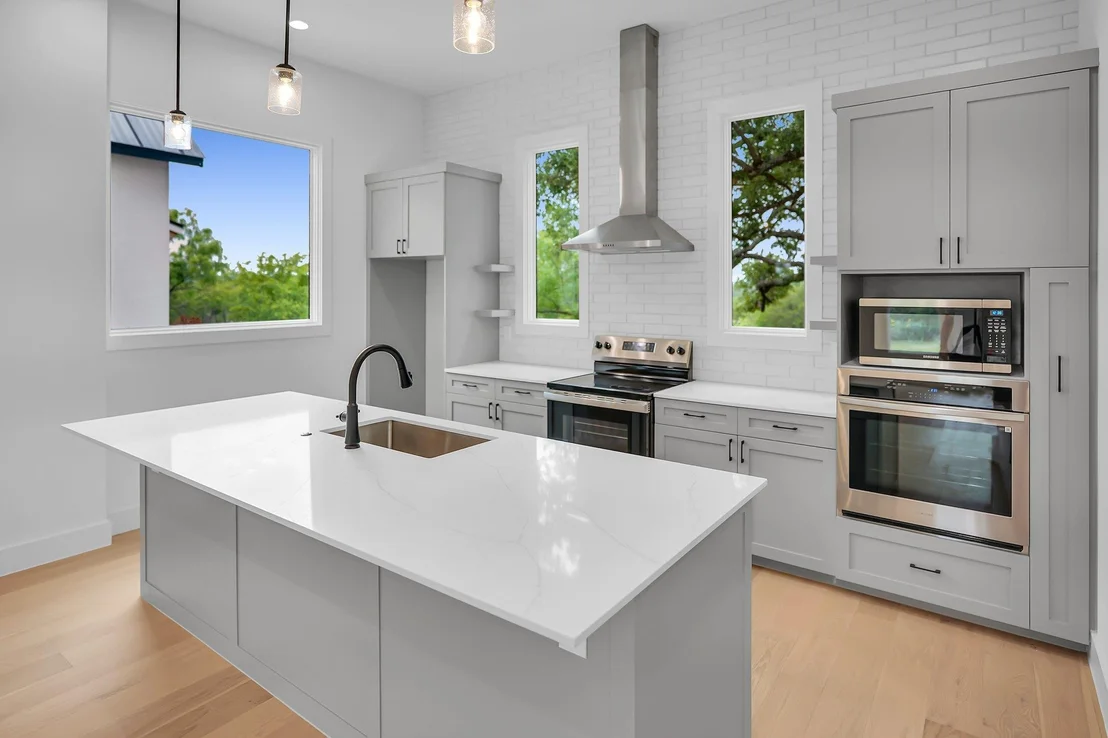 Photo of 309 Alabaster