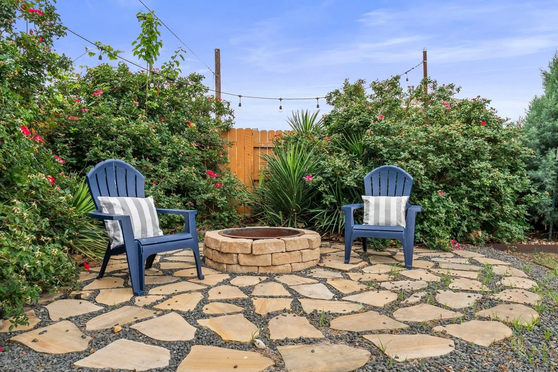 Photo of 7001 Cherry Beam PATH