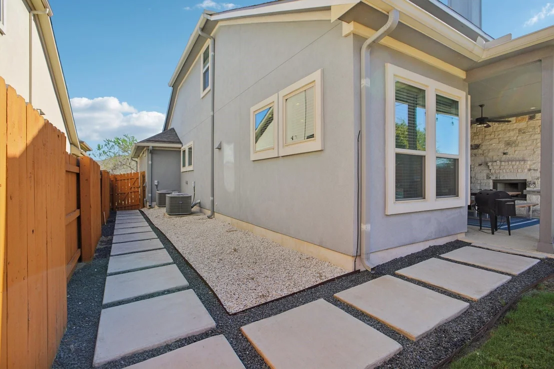Photo of 18236 Crimson Apple WAY