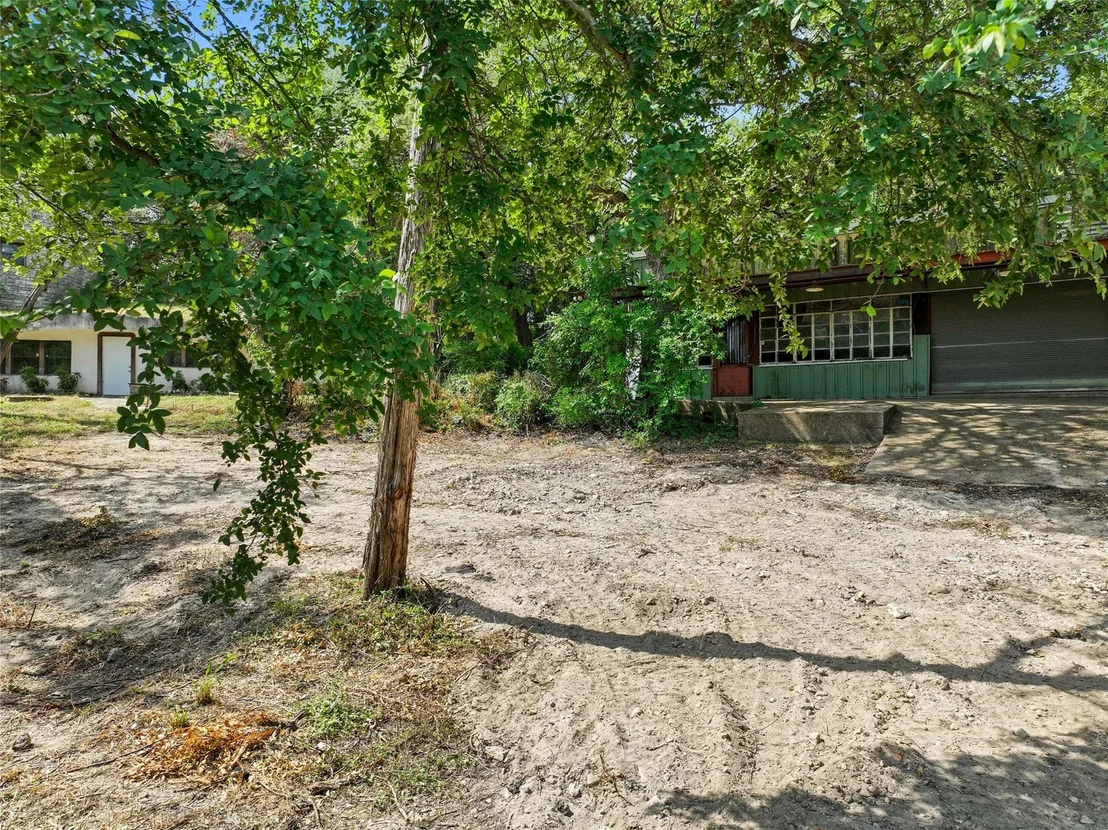 Photo of 1801 Lightsey RD