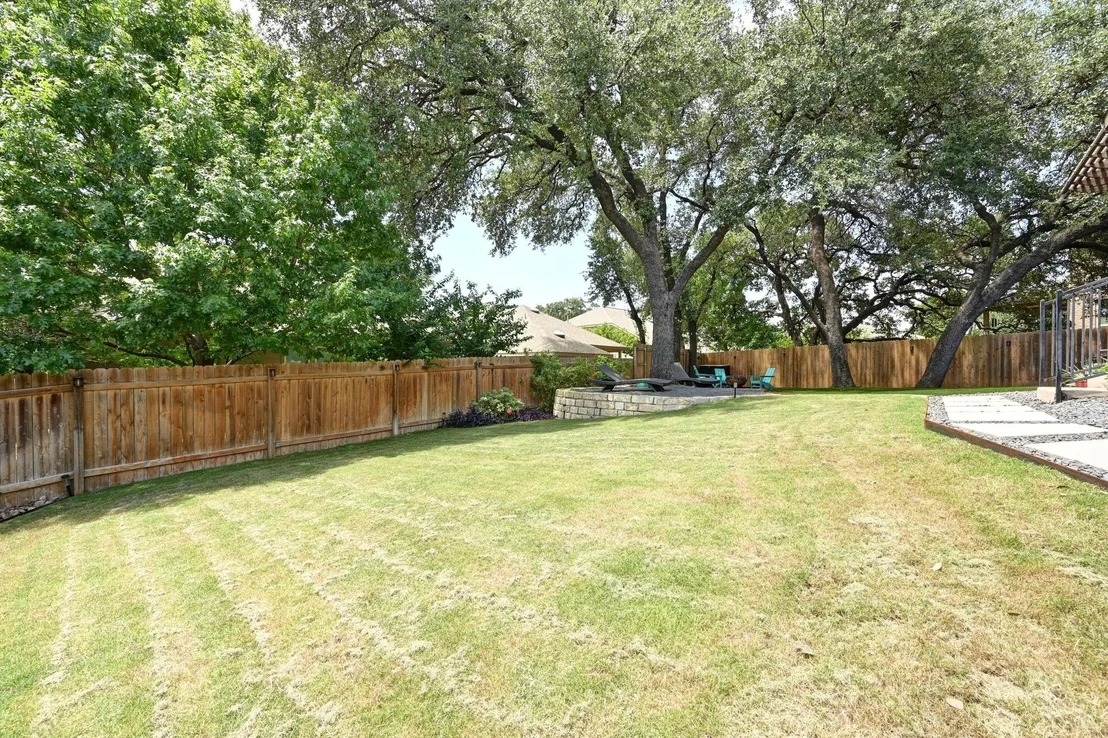 Photo of 903 Allende BND