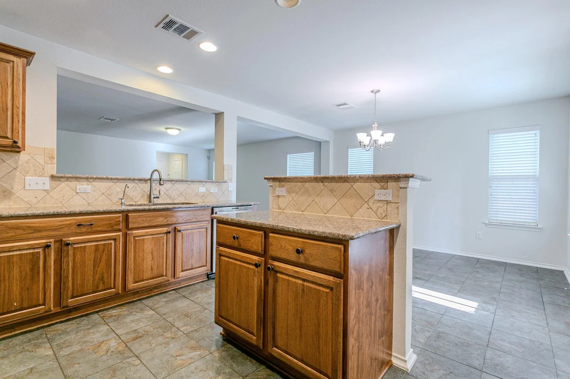 Photo of 1064 Lonesome Oak DR