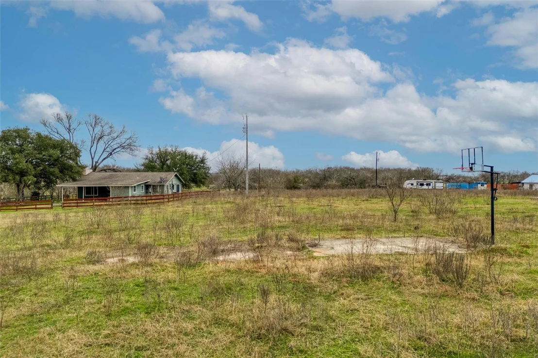 Photo of 103 Robin LN