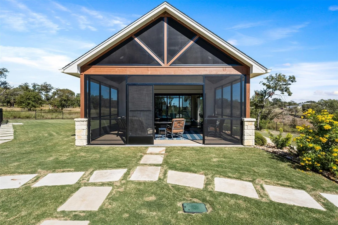 Photo of 10072 Blanco Springs RD