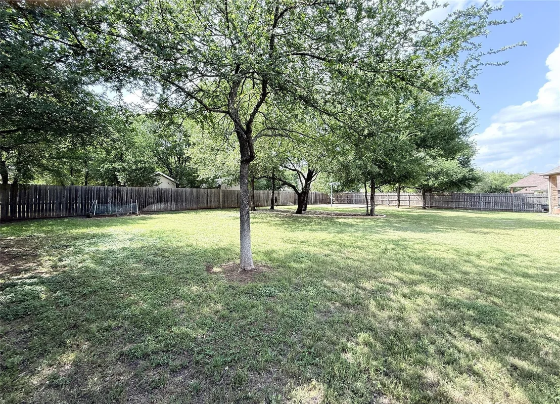 Photo of 3004 Amber Forest TRL