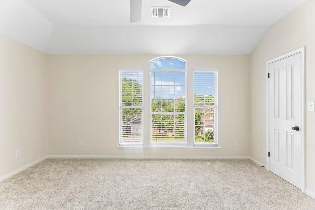Photo of 11200 Savin Hill LN