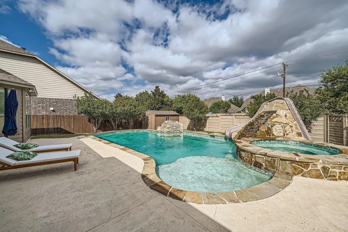 Photo of 1015 Rowland CV