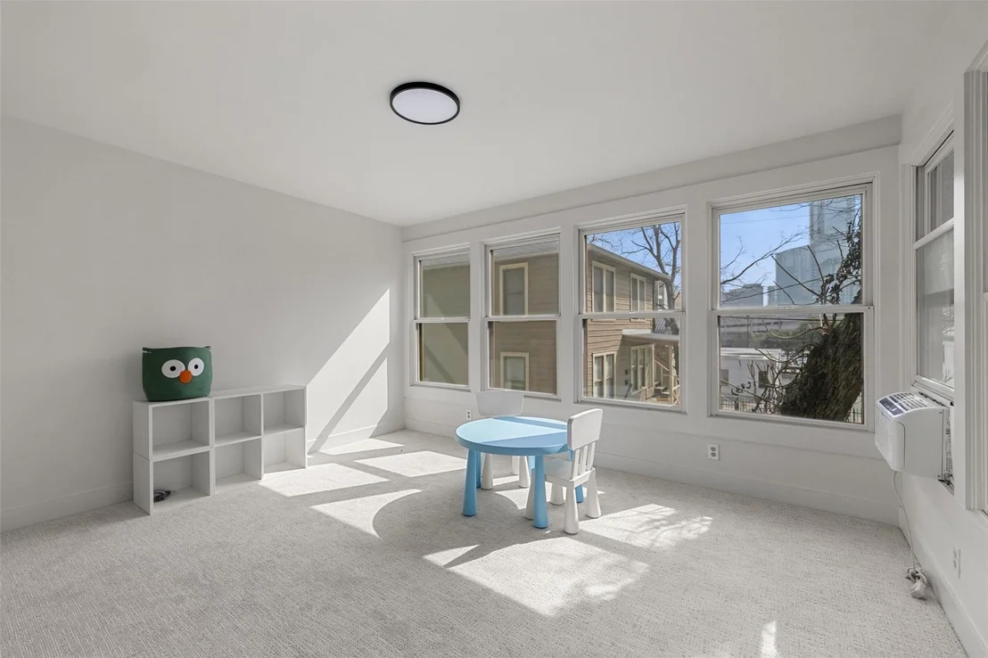 Photo of 613 Baylor ST