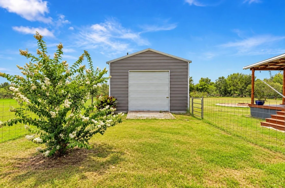 Photo of 213 River Front DR