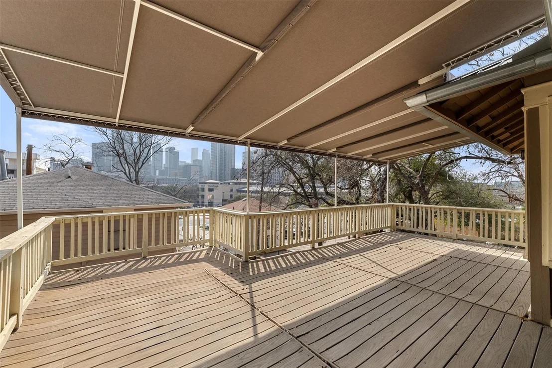 Photo of 613 Baylor ST