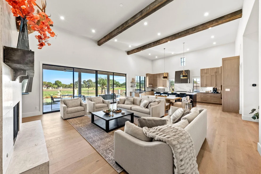 Photo of 100 Encantada