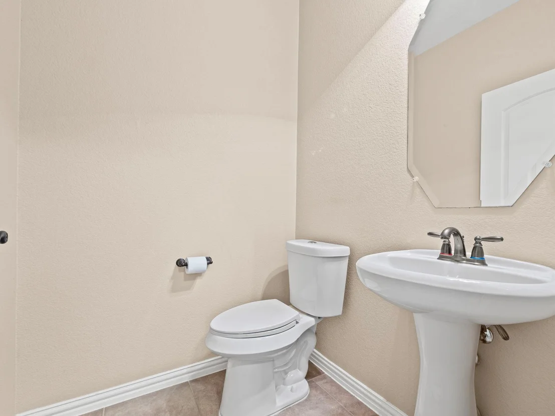 Photo of 1341 Talley LOOP