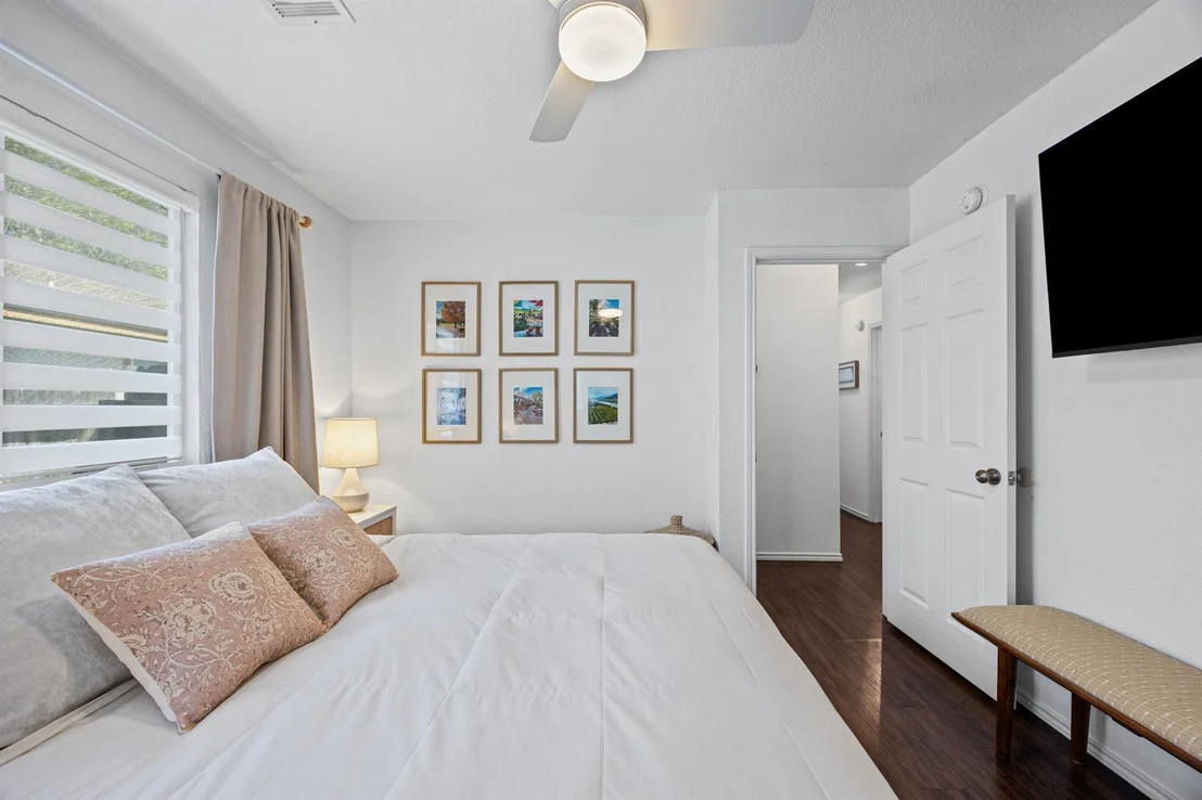 Photo of 6809 Sabrina DR