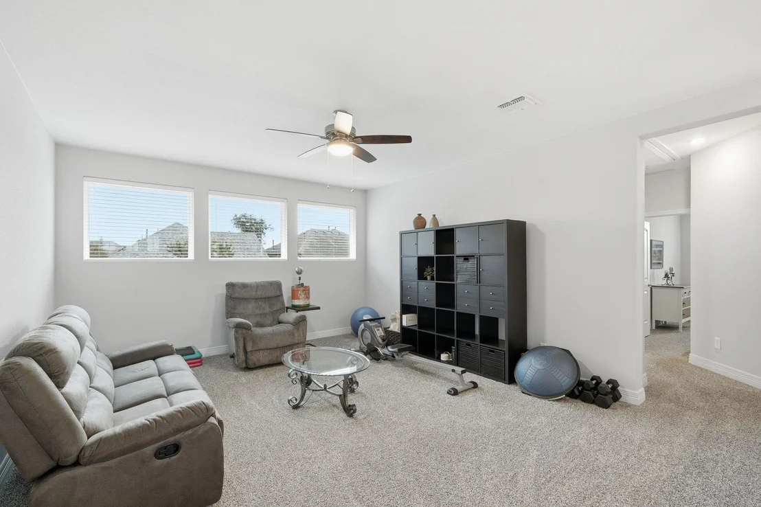 Photo of 1209 Winding Way DR