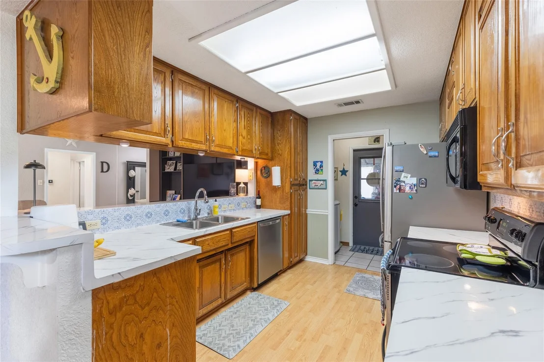 Photo of 3423 Bluebonnet TRL