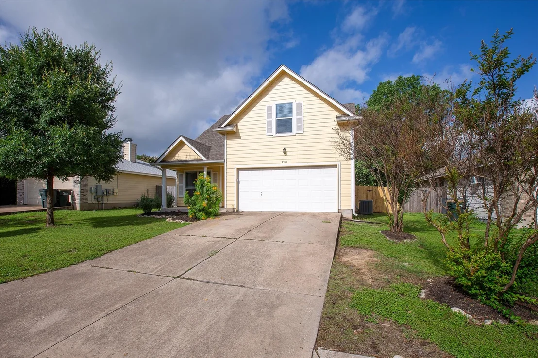 Photo of 2571 Georgian DR