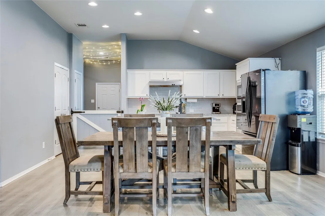 Photo of 4116 Hillside DR