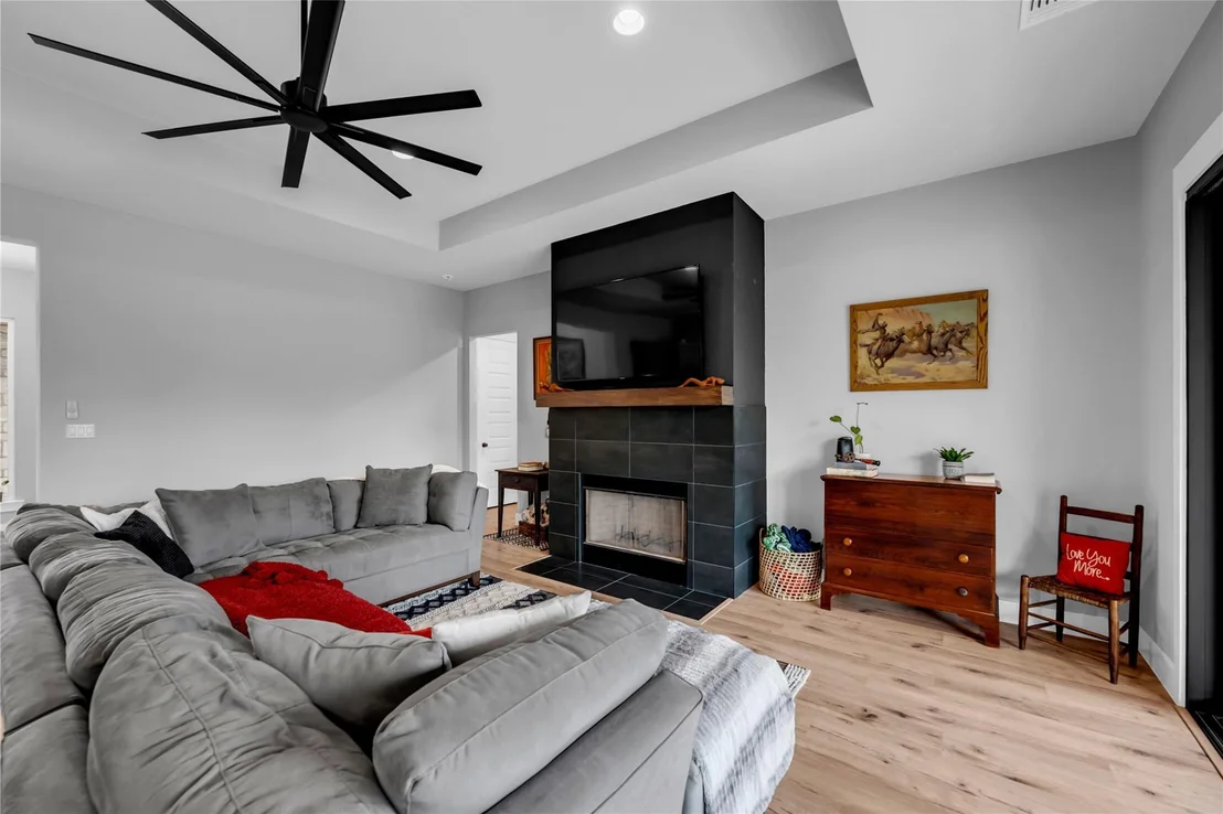 Photo of 123 Wandering Oak CIR