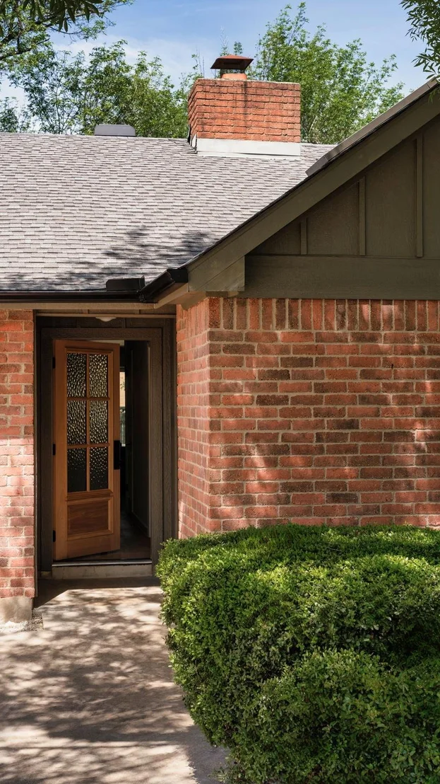 Photo of 7602 Whispering Oaks DR