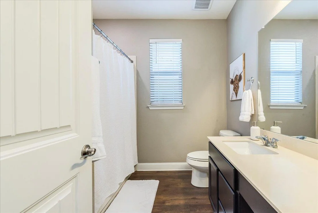 Photo of 1060 Verna Brooks WAY