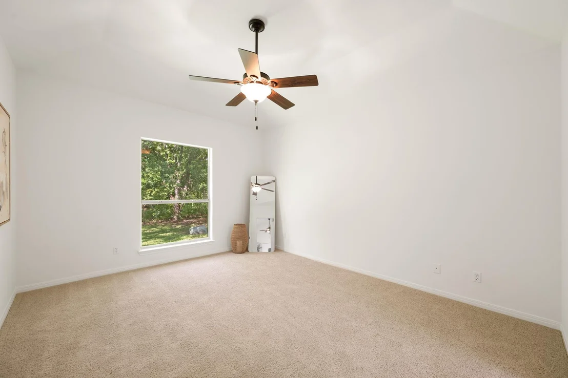 Photo of 1005 Briargate DR