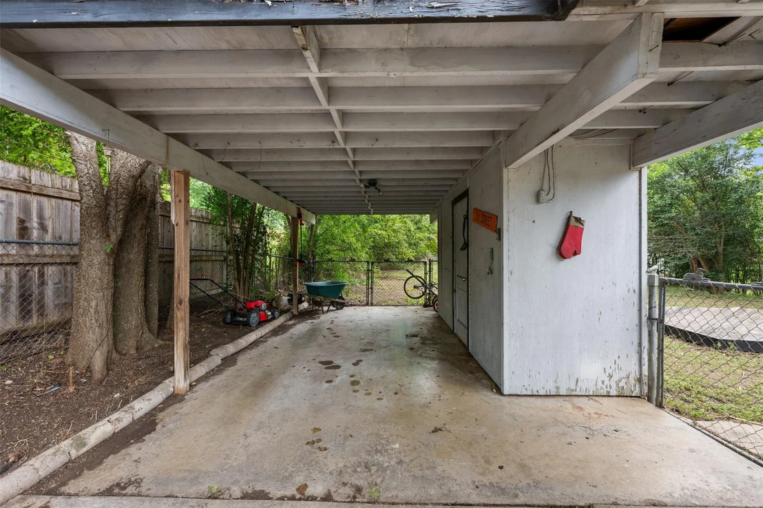 Photo of 408 Clover CT