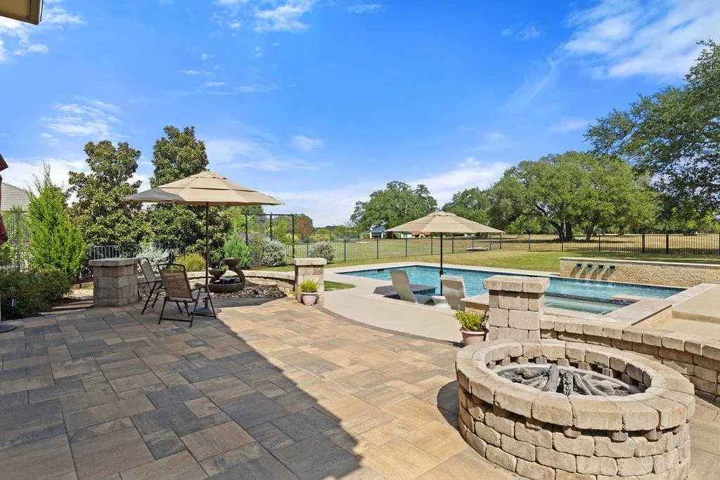 Photo of 112 Charmstone LN