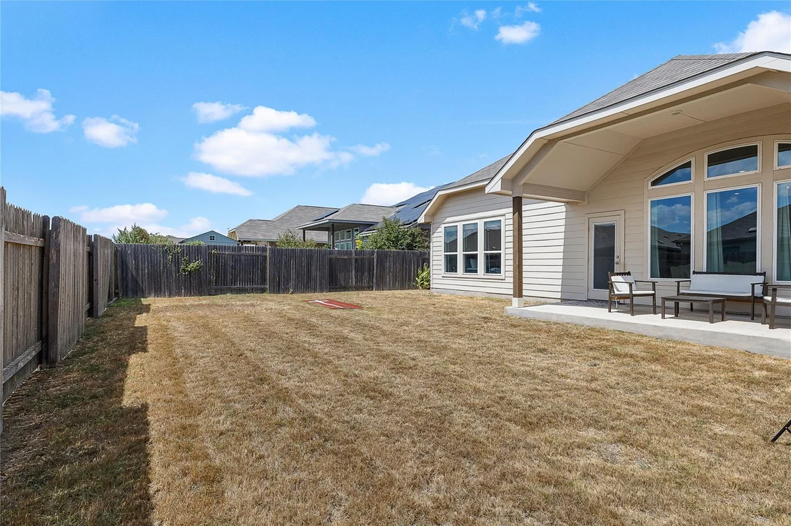 Photo of 521 Hendelson LN