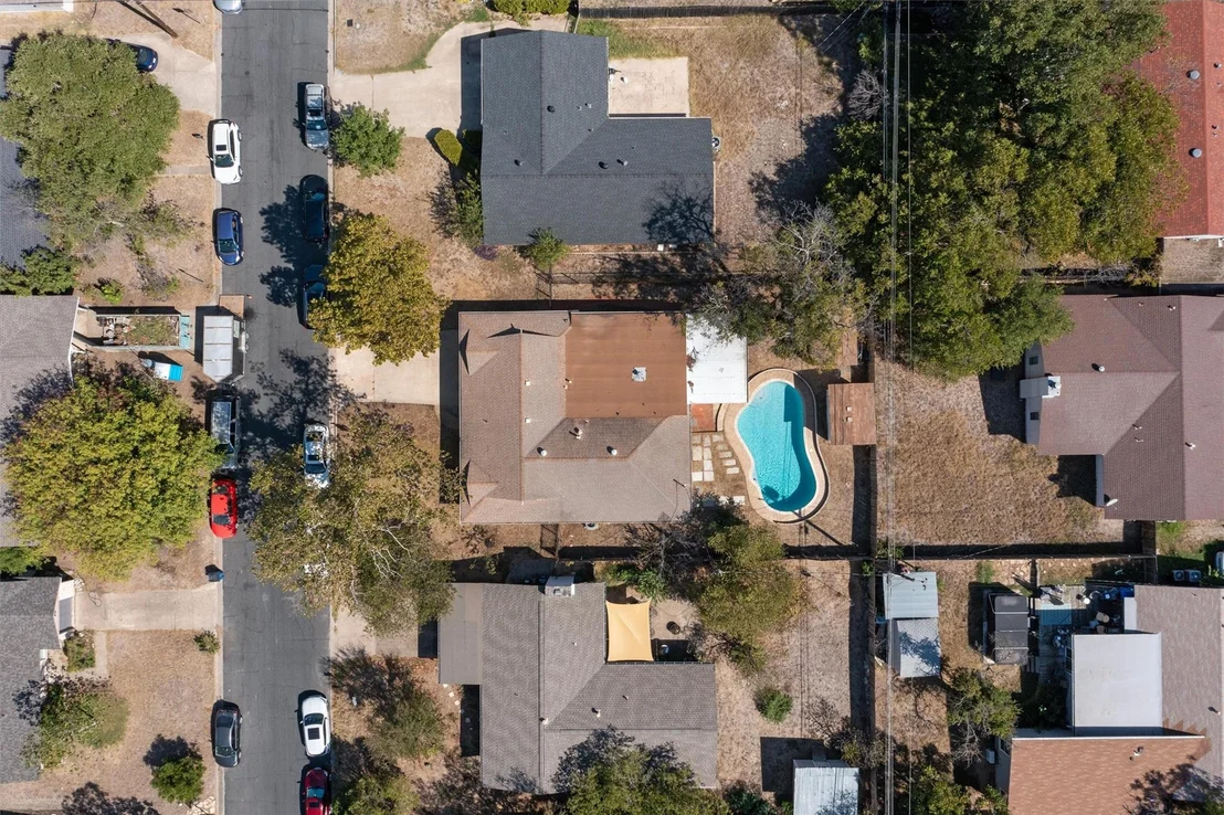 Photo of 7009 Miranda DR