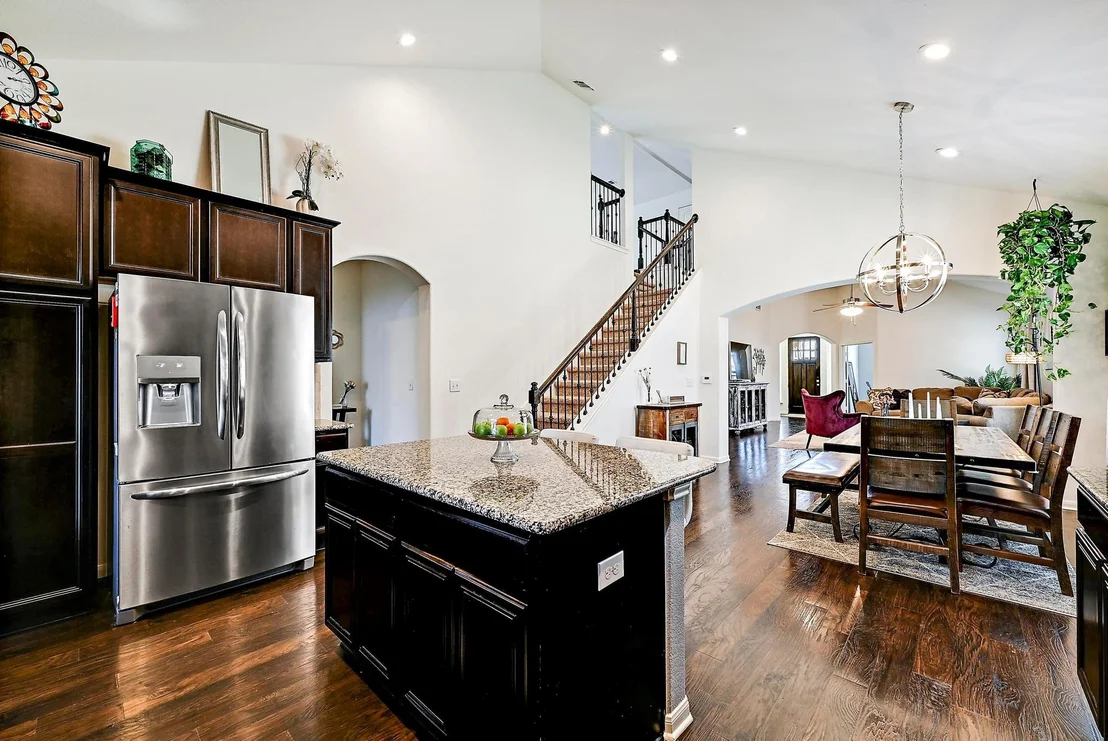 Photo of 2605 Etta May LN