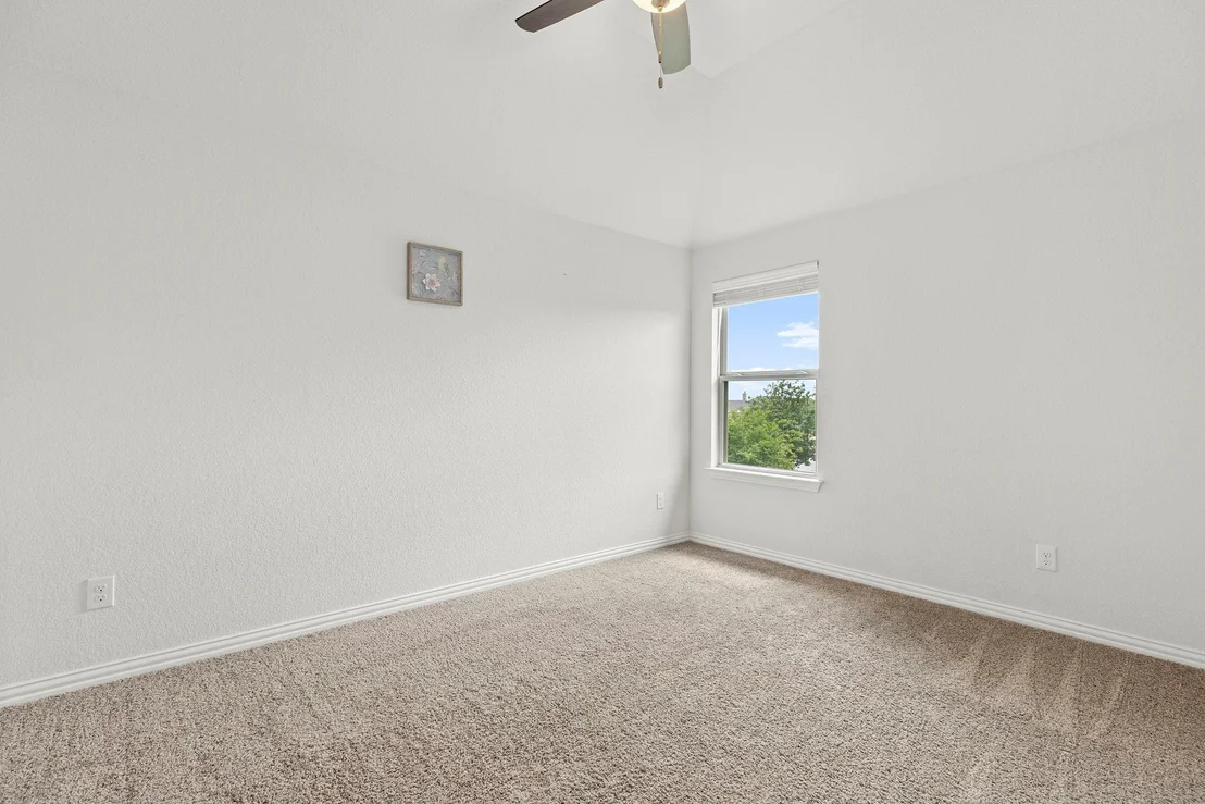 Photo of 3036 Columbus LOOP