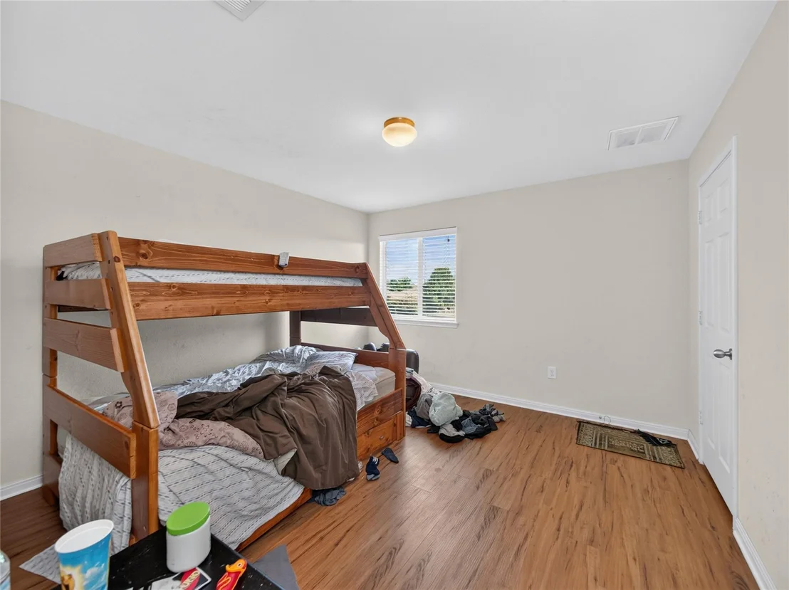 Photo of 417 Foxglove DR