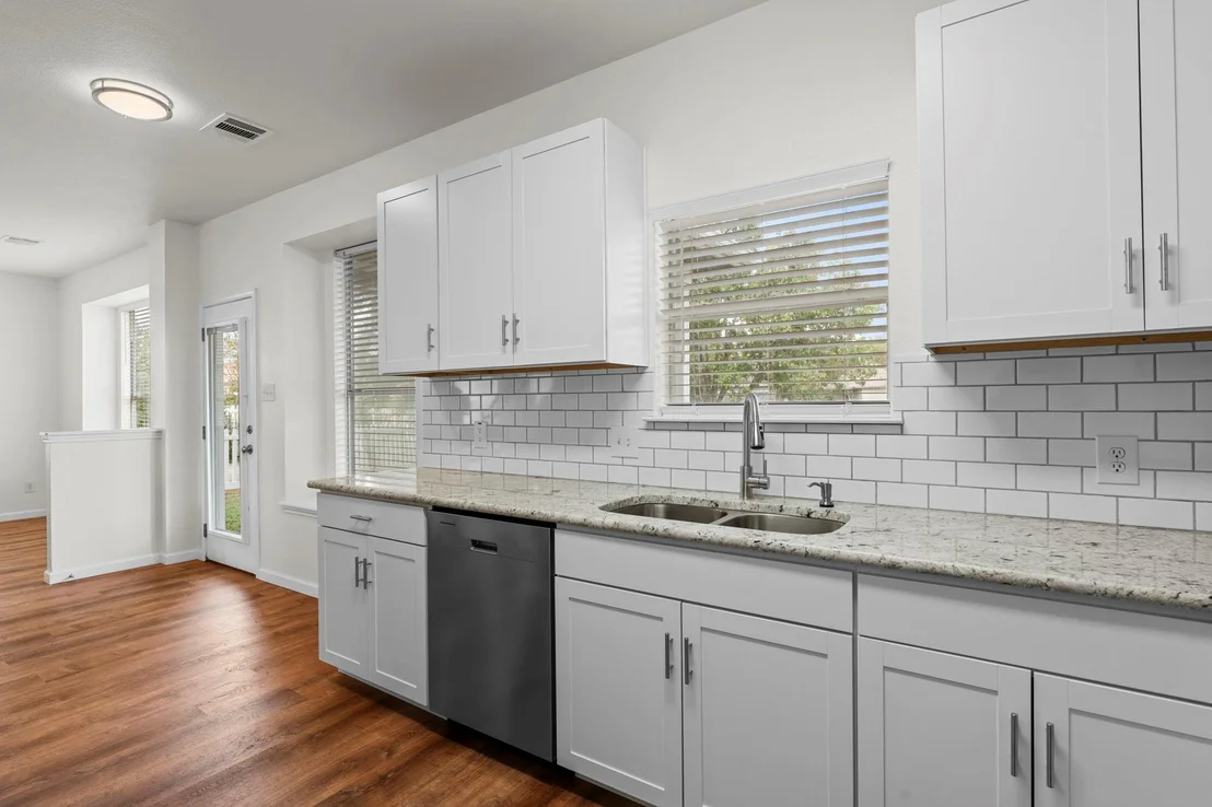 Photo of 136 Kirkland