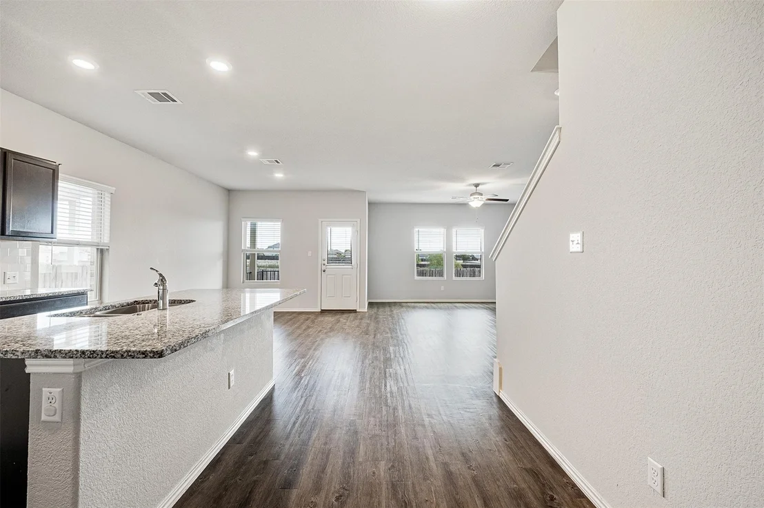 Photo of 285 Moon Stone TRL