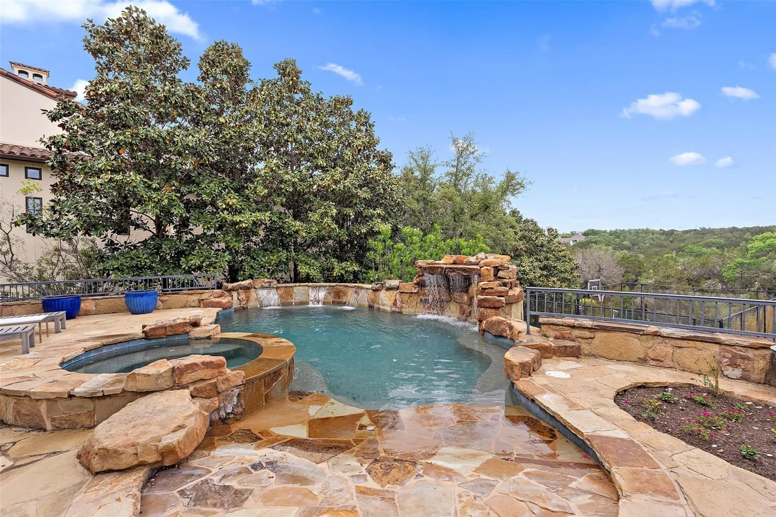 Photo of 425 Brandon WAY