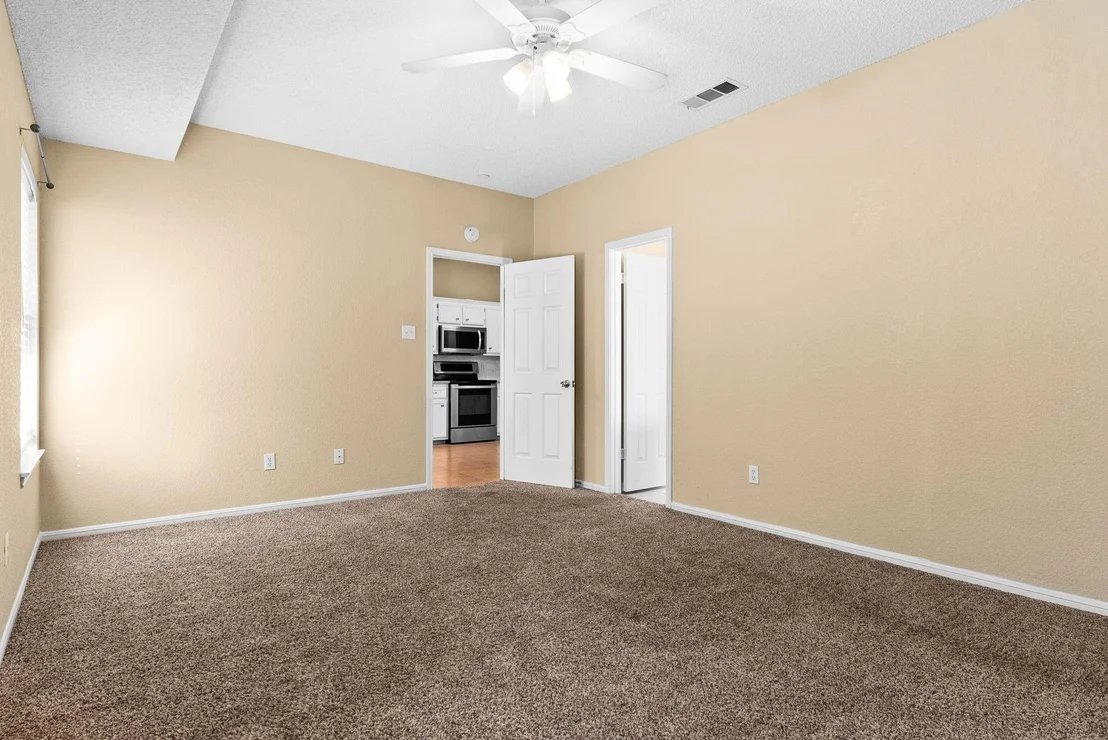 Photo of 906 Northern Dancer DR