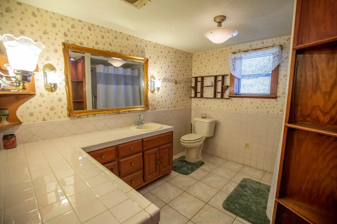 Photo of 14942 Cedar Valley Rd
