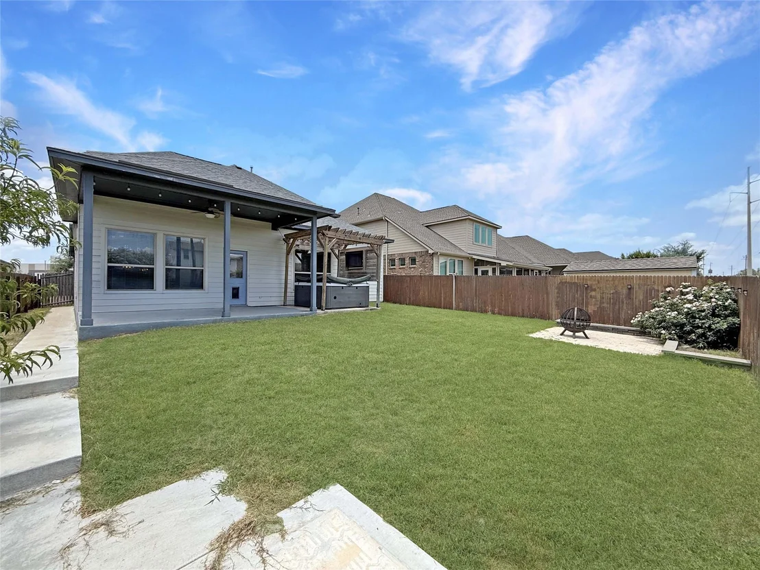 Photo of 429 Rusk Bluff Ave