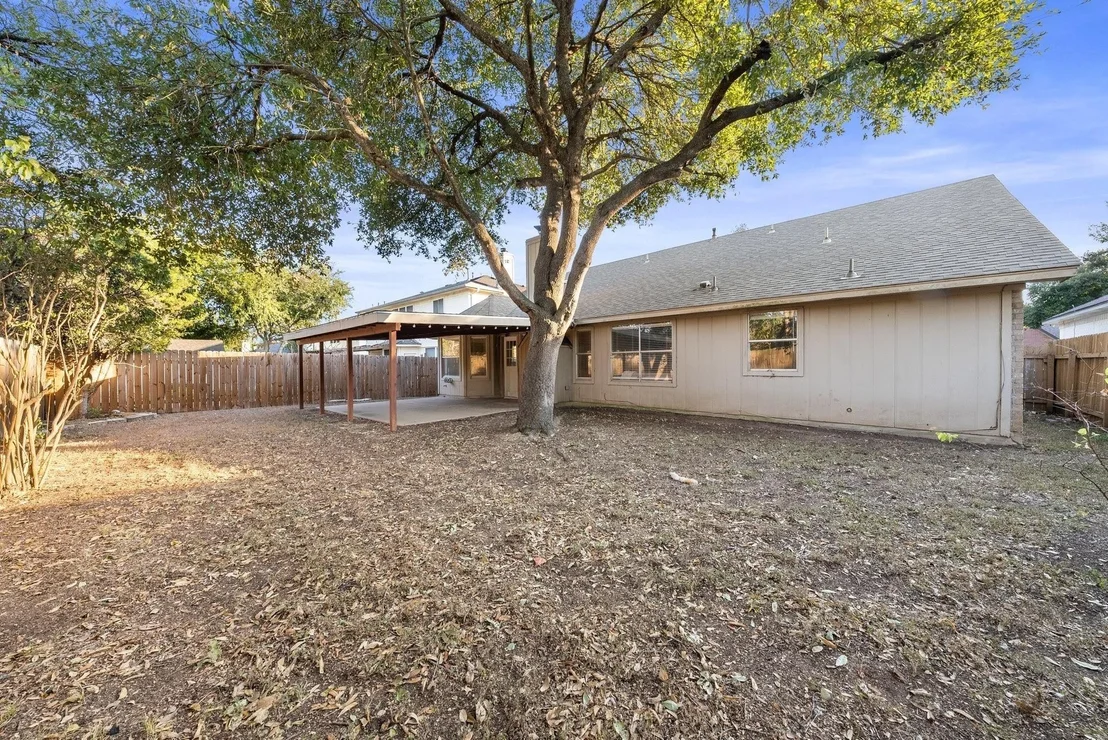 Photo of 9326 Lightwood LOOP