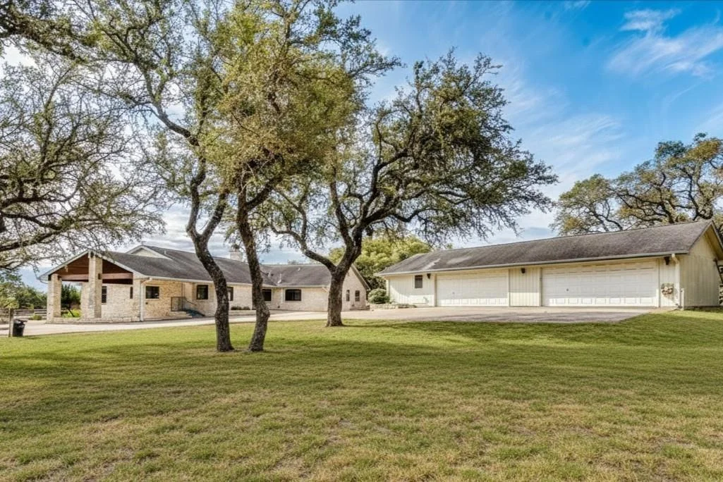 Photo of 1175 Enchanted Oaks DR