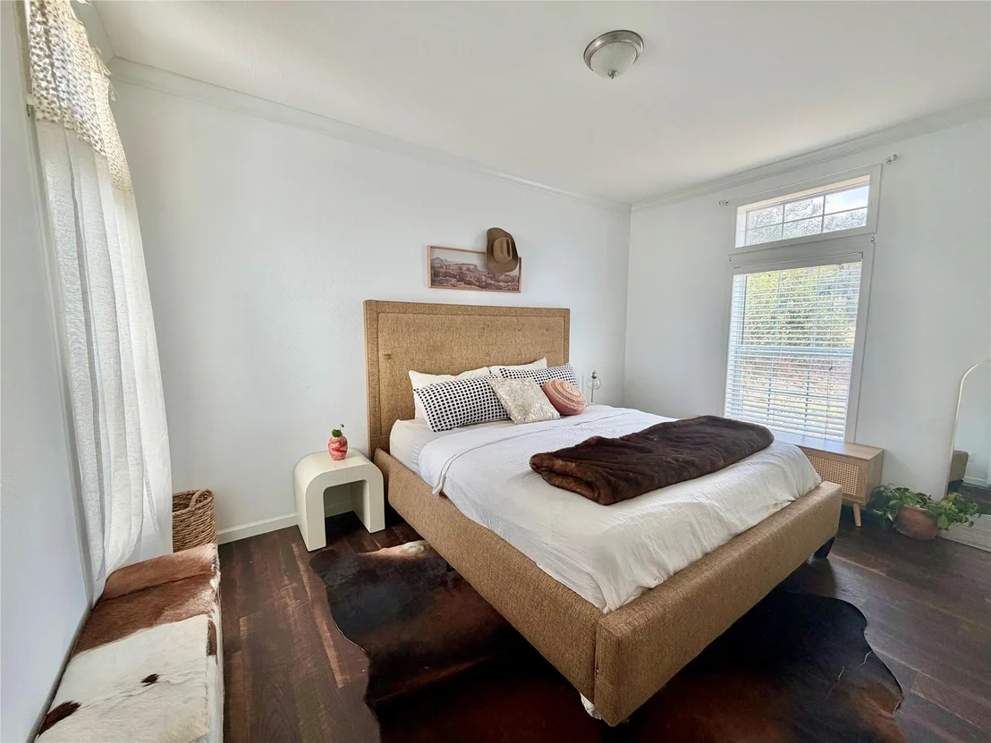 Photo of 15701 Forest Glen CV