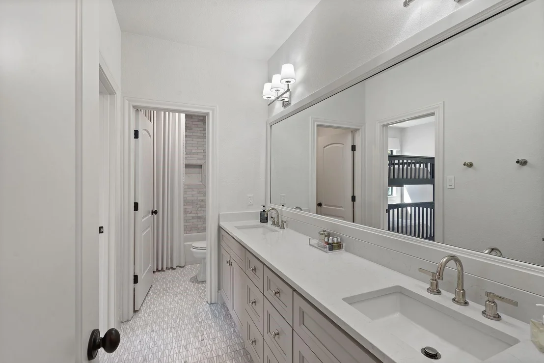 Photo of 7521 Harlow DR