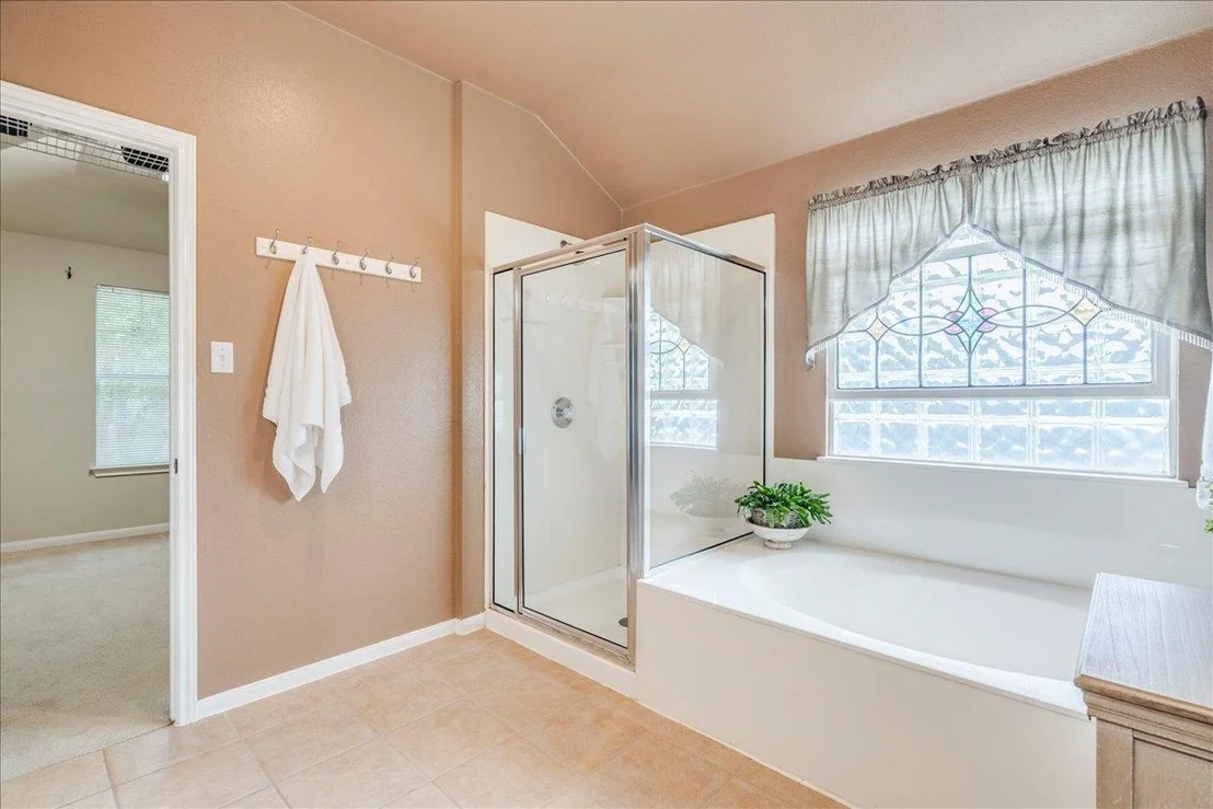 Photo of 18717 Shoreless DR